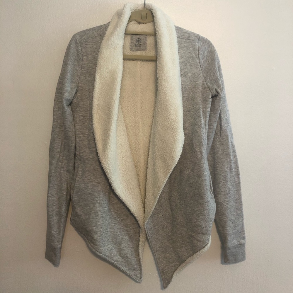 GAIAM Yoga Grey Sherpa Lined Cardigan XS w/pockets